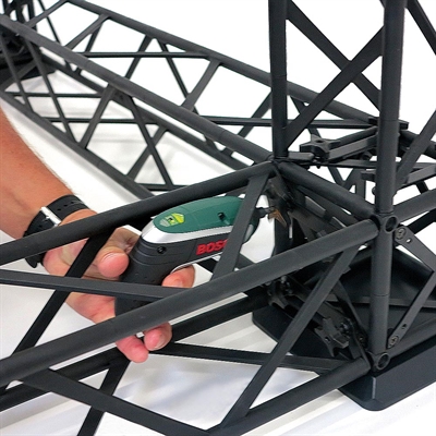Crown Truss, Bosch IXO Skruemaskine