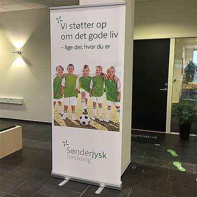 Business Roll-up, enkelsidig inkl. tryck och väska, alu, 85 cm bred