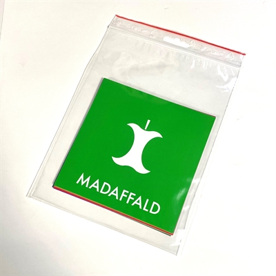 Labels with icons and text in danish for sorting of waste